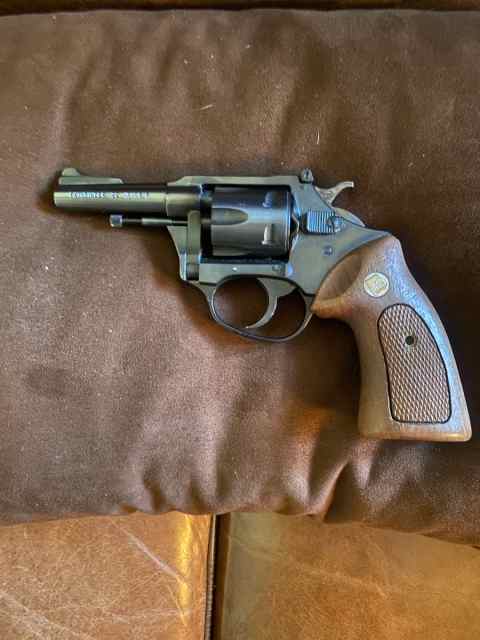 Charter Arms Pathfinder .22Mag WMRF