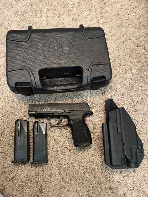 Sig P365XL - gen 2. Like new condition. 