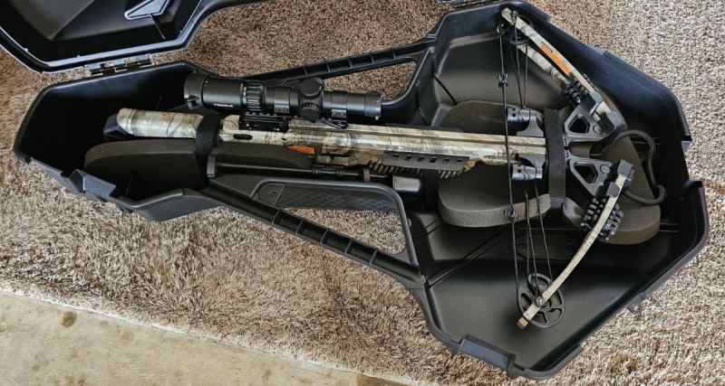 PSE ARCHERY Coalition Crossbow Set - LIKE NEW!