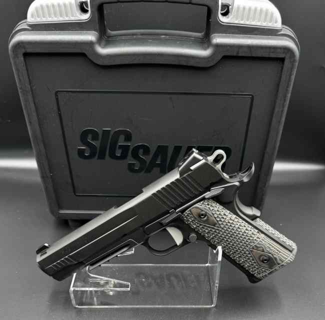 Like New Sig Sauer 1911 Extreme .45 ACP