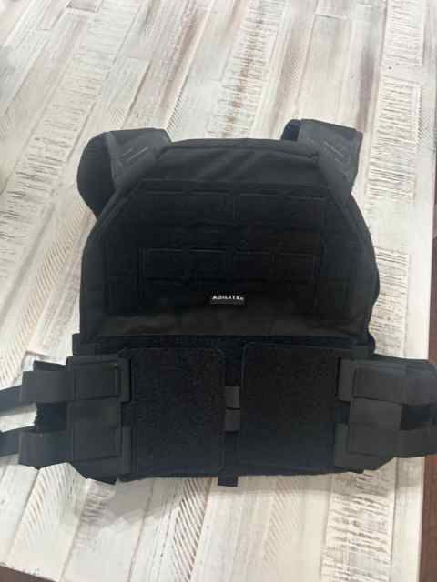 AGILITE K-ZERO PLATE CARRIER BLACK NEW!!