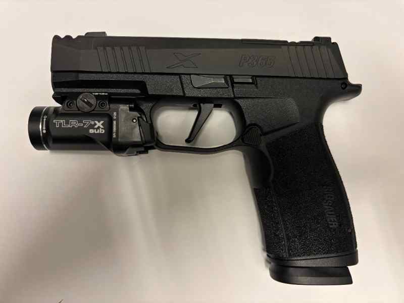 Sig Sauer P365 XMacro, compensated 