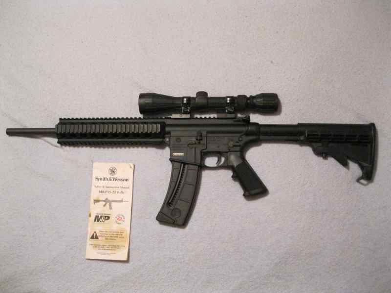 SMITH &amp; WESSON MODEL M&amp;P 15-22 22LR SEMIAUTO RIFLE