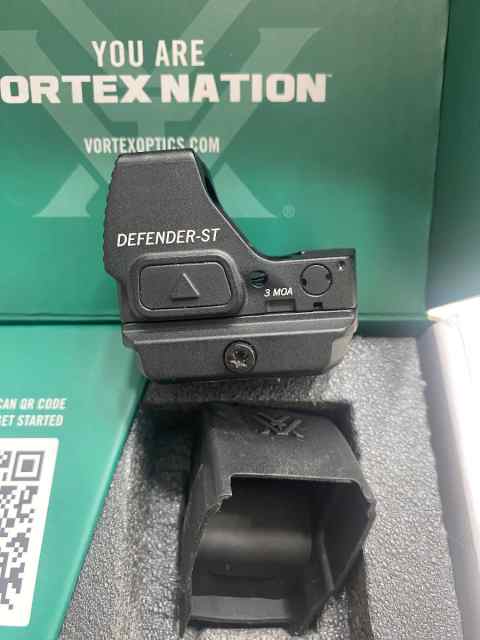 Vortex Defender ST 3MOA 