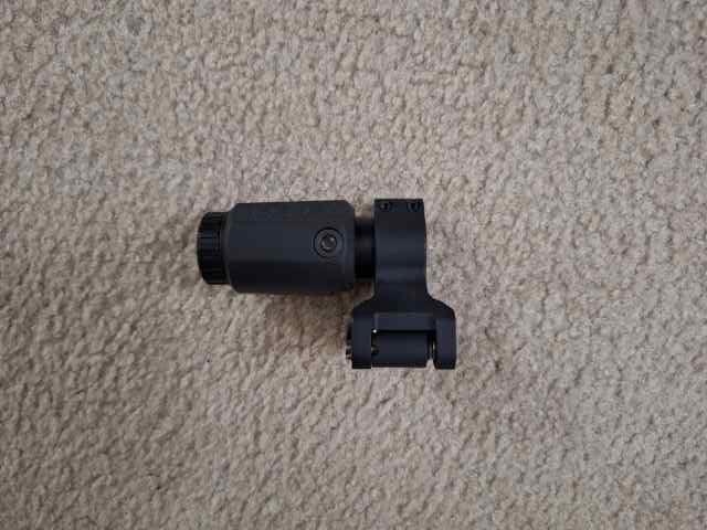 Aimpoint 3X-C magnifier with Larue LT755 mount