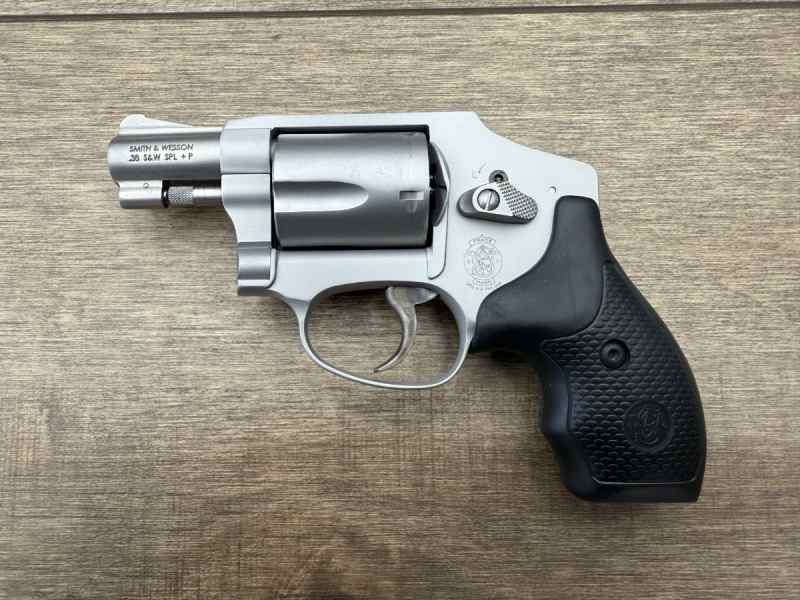 *USED* SMITH AND WESSON 642-2 AIRWEIGHT IN 38 SPL