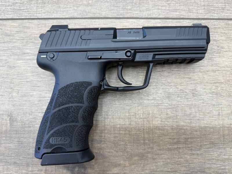 *USED* HECKLER &amp; KOCH HK45 