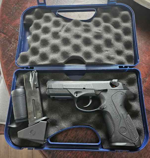 Beretta PX4 Storm 40sw NEW IN BOX