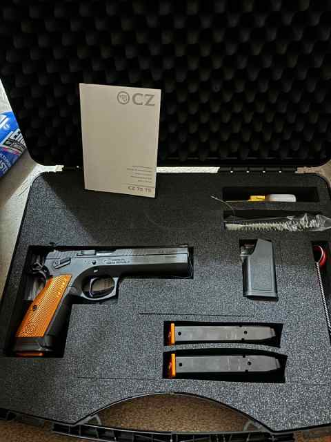 Mint CZ TSO Tactical Sport Orange 9mm