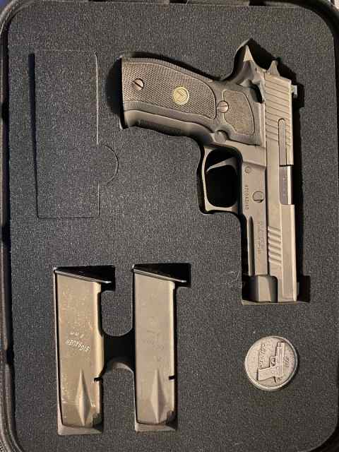 Sig Sauer P226 Legion SAO