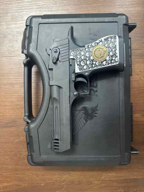 Magnum Research 44mag