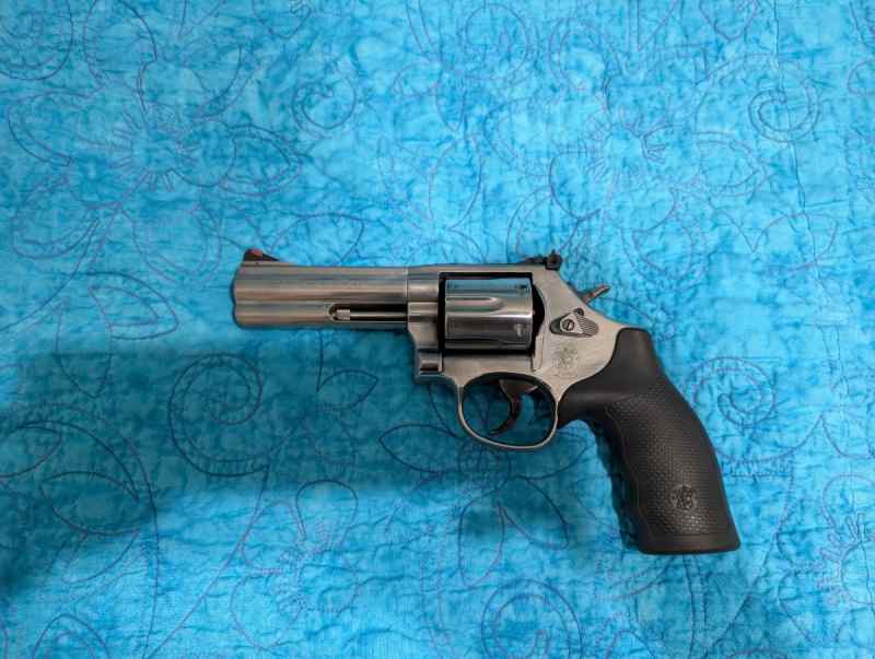 S&amp;W 686-6