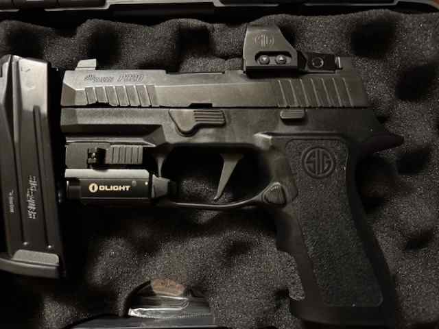 Sig Sauer p320x compact romeo1 red dot