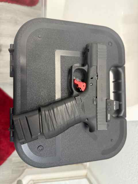 Modded Glock 43x MOS (almost new) 