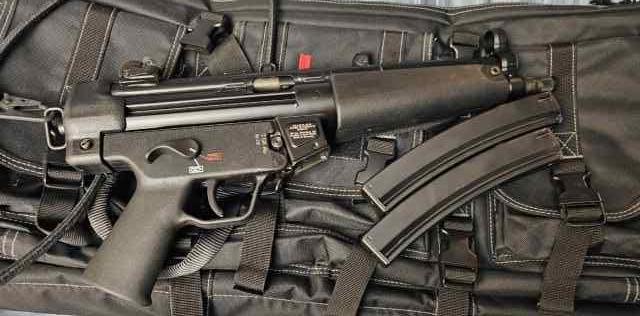 HK SP5 9mm w/Bag 2 Mags