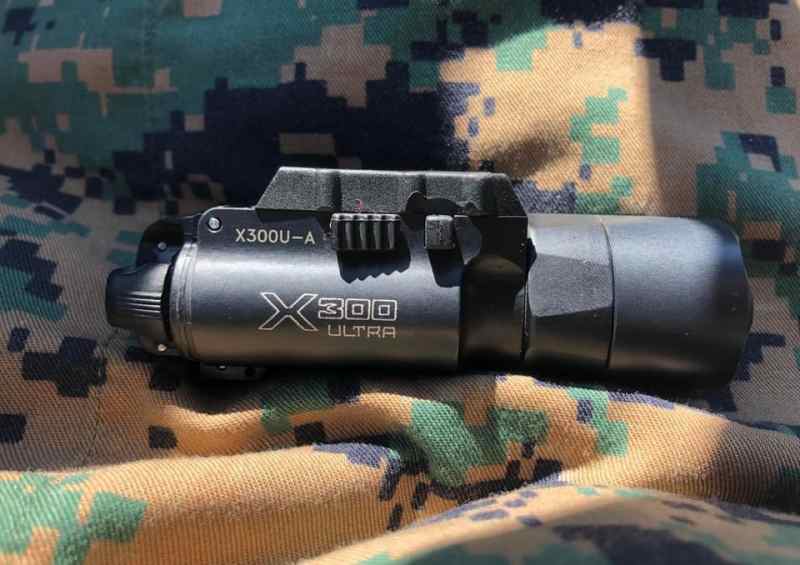 Surefire x300 u black