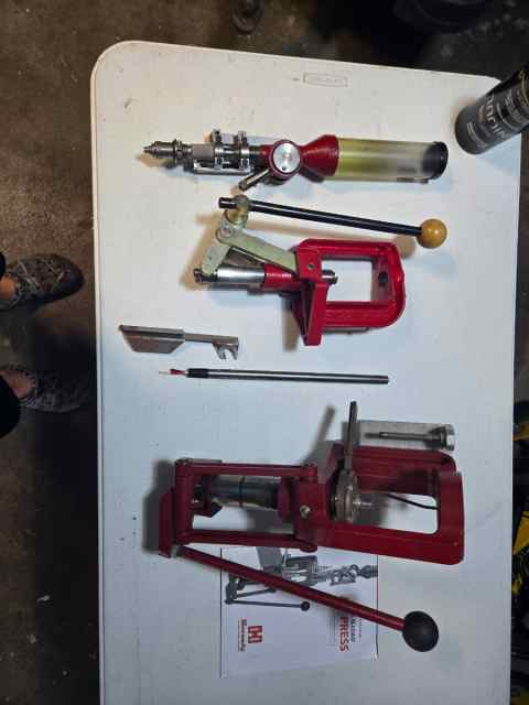 Hornady lock n load ap press 