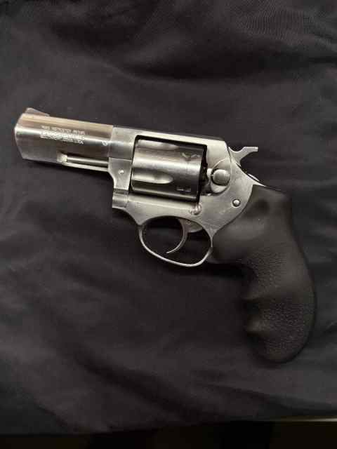 Ruger SP101 .357 mag - .38 special Stainless 