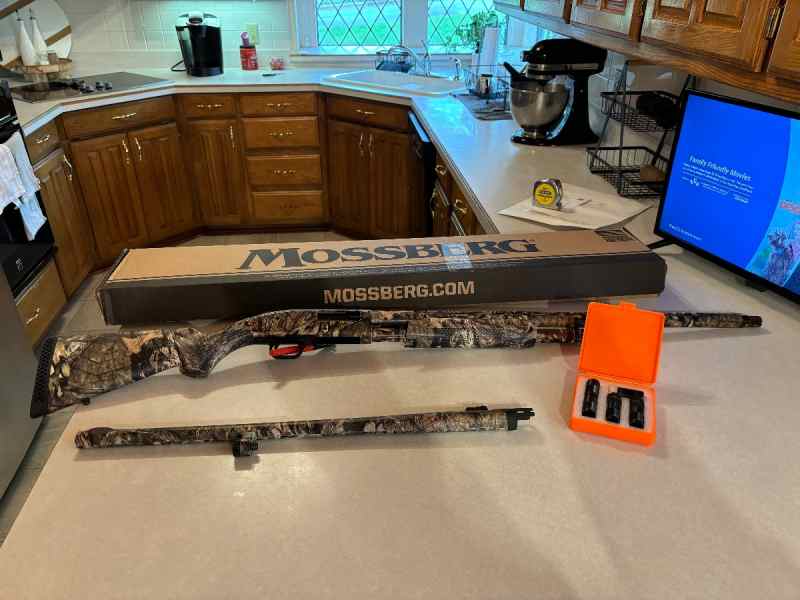 New Mossberg 500 12 Gauge combo Deer Carlson