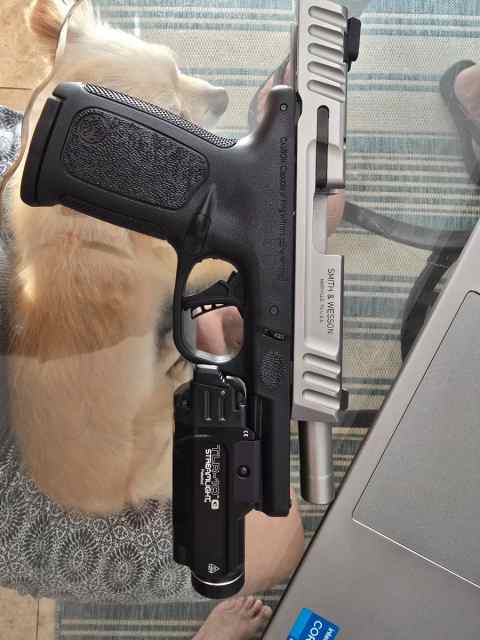 S&amp;W SD .40 Brand New