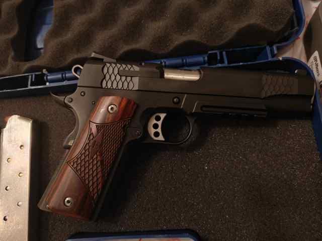 Smith and Wesson SW1911TA E Series 45 acp