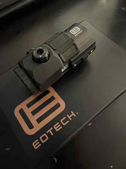 NIB Eotech G45 5x magnifier