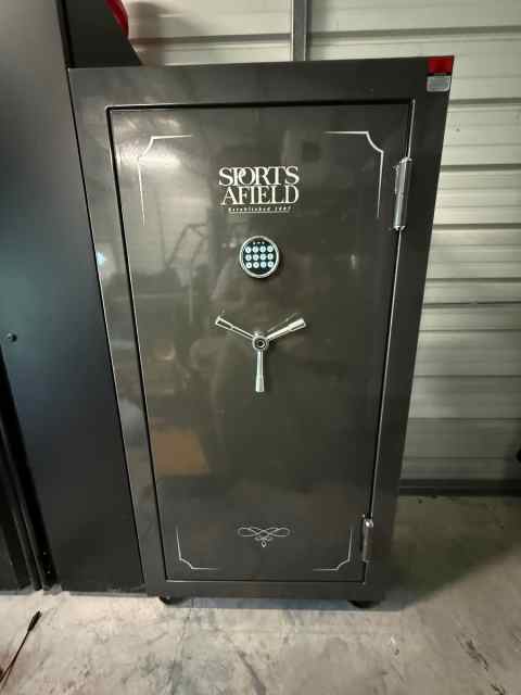 WTS/ WTT Sports Afield 42+4 Gun Safe