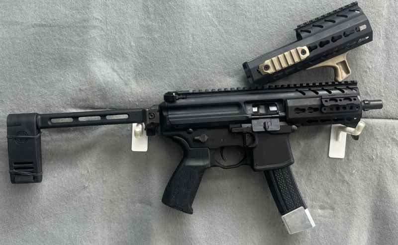 Sig Sauer MPX 9mm W/ 3 Lug Adaptor