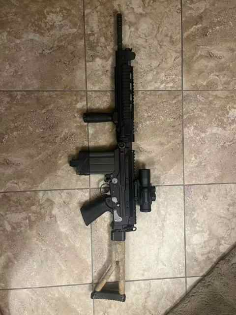DAS FAL 1.jpg