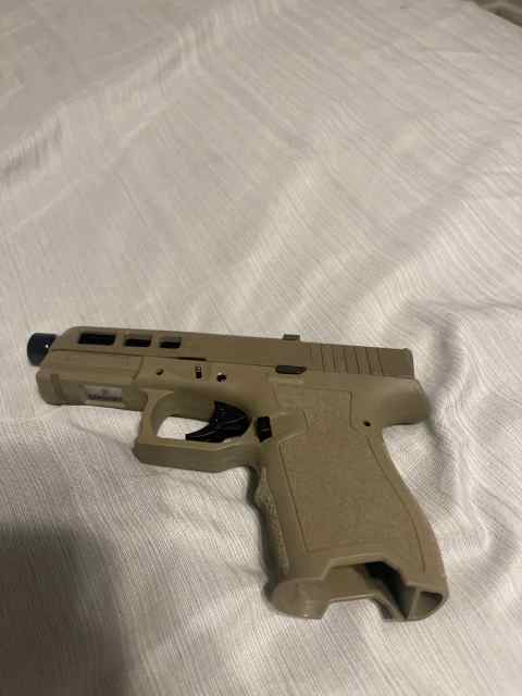 PSA Dagger Compact FDE