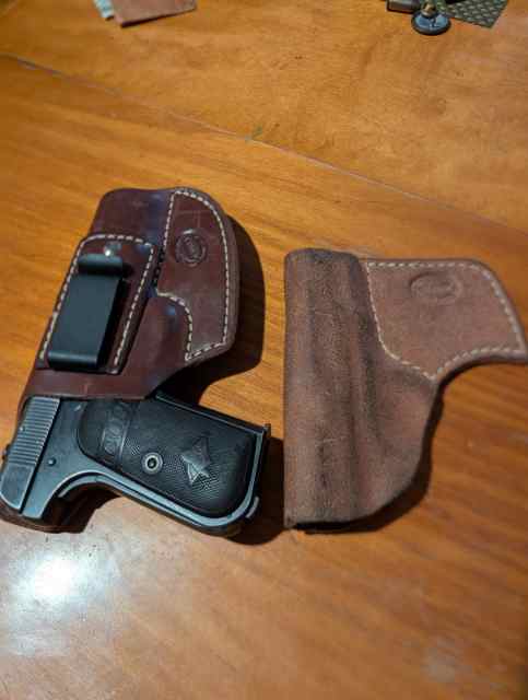 Colt 1903- 32 ACP