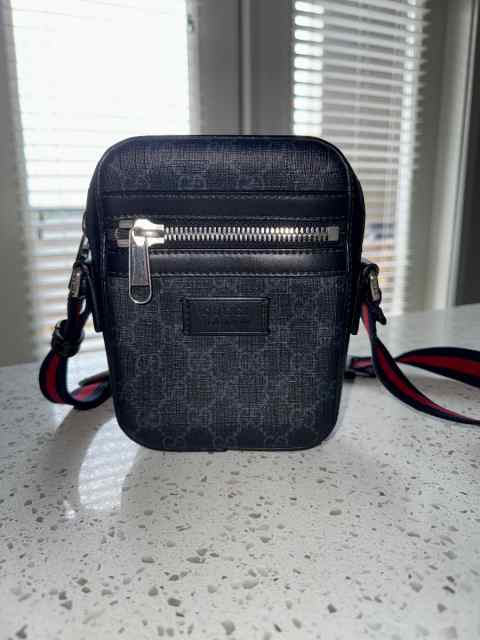 Gucci Messenger Bag 