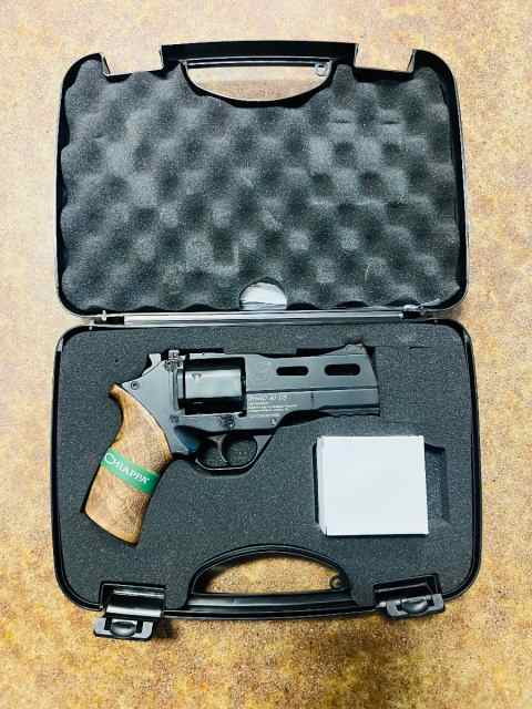 **PENDING** CHIAPPA 40DS - 357 REVOLVER