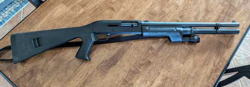 Benelli M1 Super 90 12 gauge 