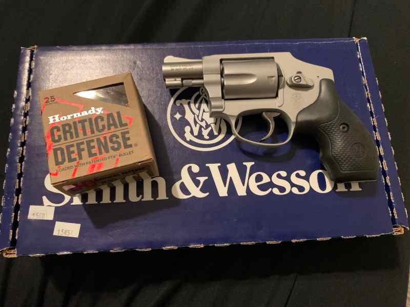 S&amp;W Model 642 Airweight Matte Silver 38 +P