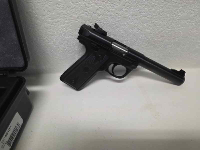Ruger Mark IV 22/45n Target with Bull Barrel - new