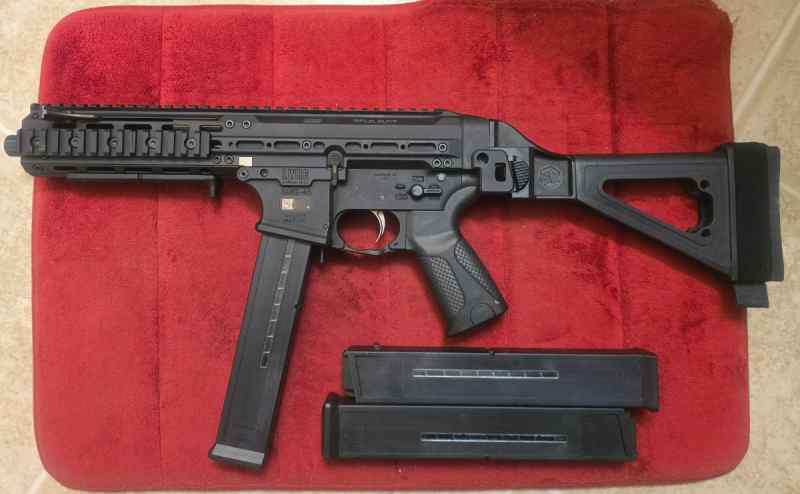 Wts/wtt lwrc smg45 w/extras