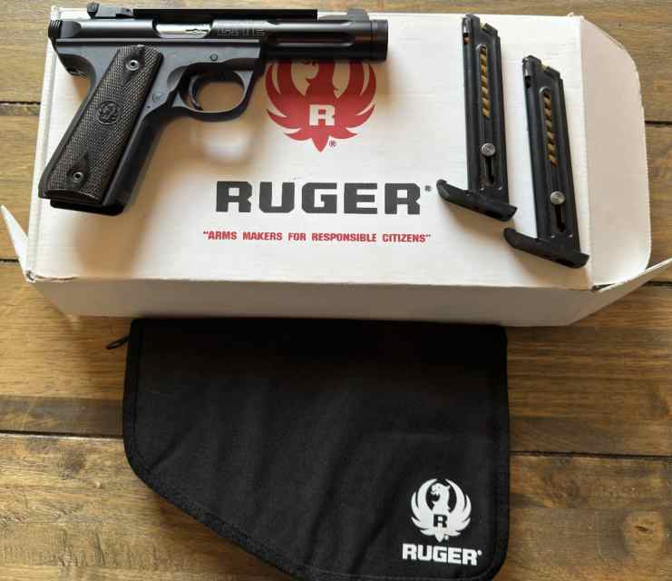 RUGER 22/45 LITE (3903)