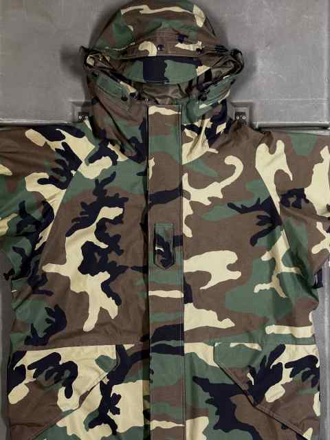 MILITARY CAMO JACKET