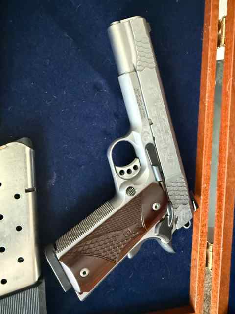 Smith &amp; Wesson 