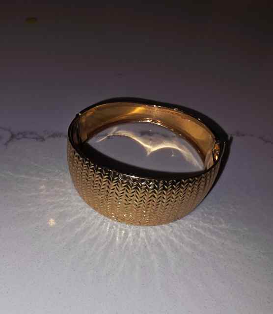 Wear Your Wealth!