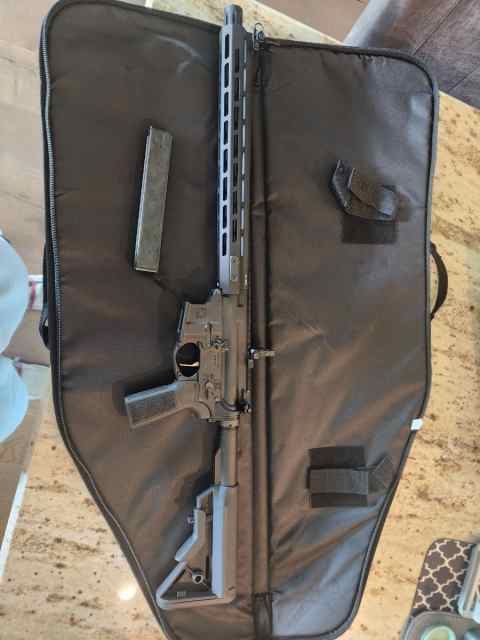**NEW** Springfield Saint Victor 9mm