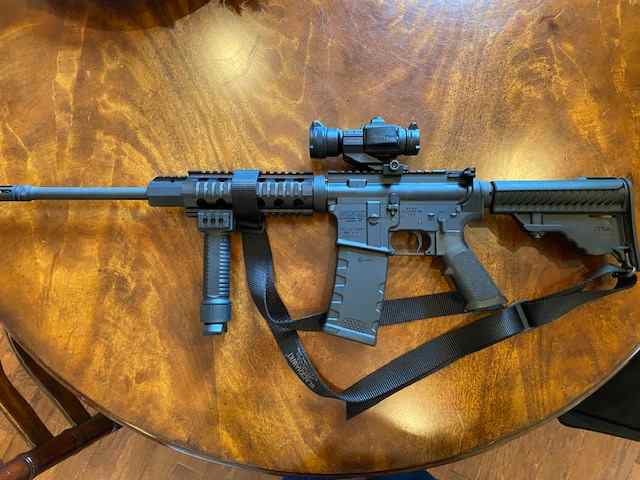 Unfired DPMS AR15 16&quot;, Vortex Strikefire
