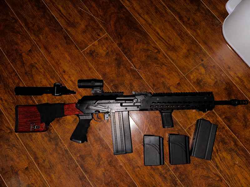 Molot Vepr 308