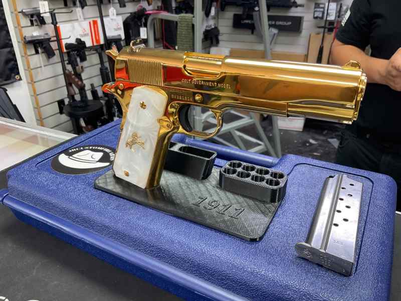COLT CUSTOM