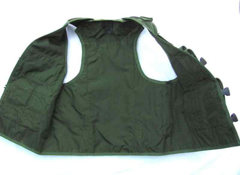 Assault vest #3.jpg