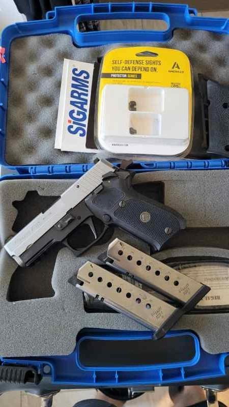 Sig P220 Carry 2-tone SAO German + upgrades