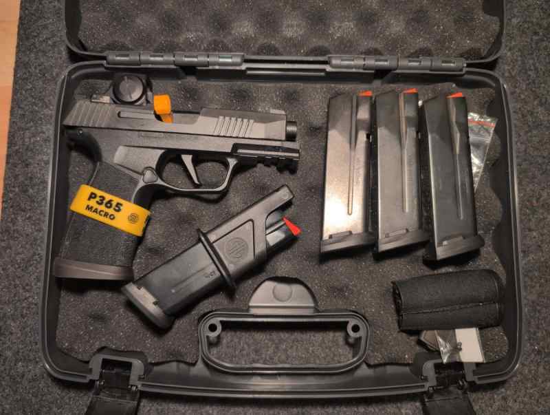 SIG P365 XMacro TACOPS.jpg