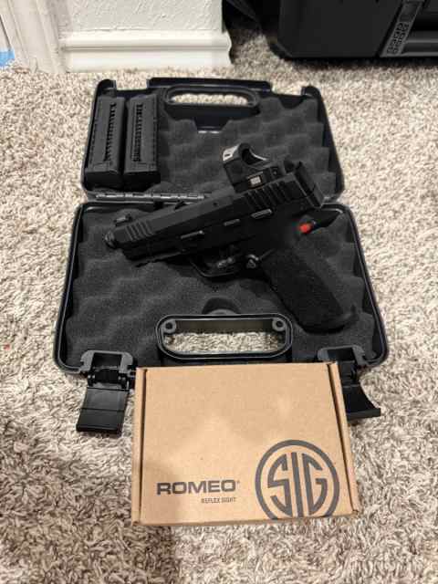 Lightly Used Excellent Condition P322 with Optic