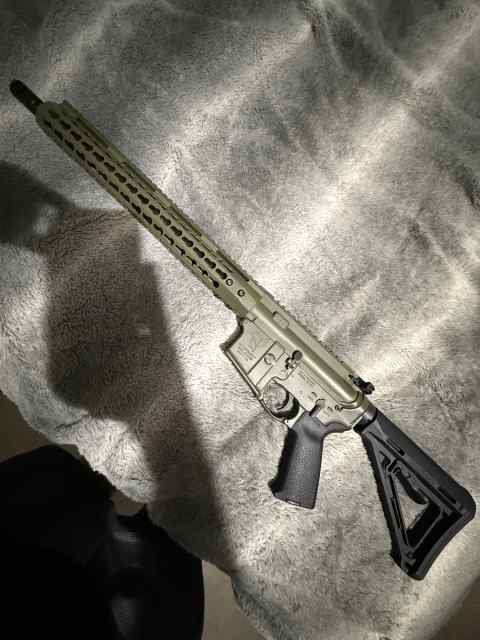 Day 2 Firearms AR-15 (never been shot ) 
